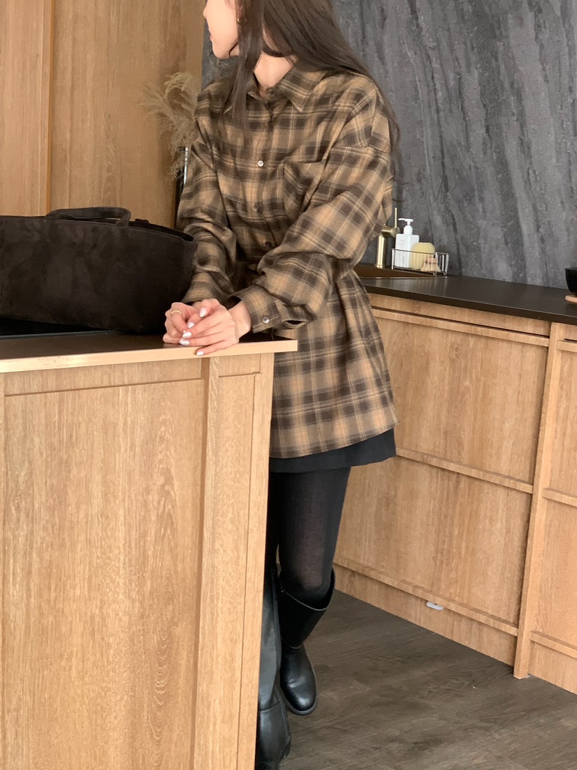 BLEECKER東大門㊣直郵女士新款熱賣25秋冬時尚人氣襯衫蕾絲衫BLEECKER襯衫/蕾絲衫