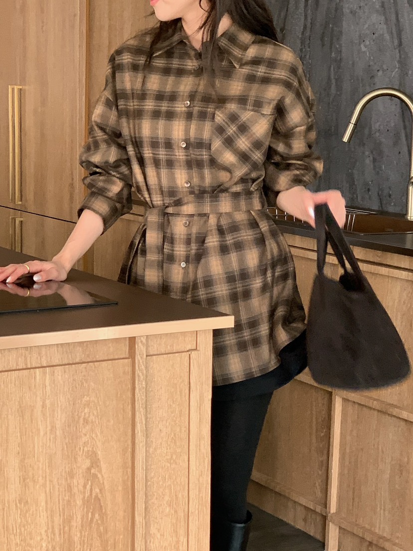 BLEECKER東大門㊣直郵女士新款熱賣25秋冬時尚人氣襯衫蕾絲衫BLEECKER襯衫/蕾絲衫