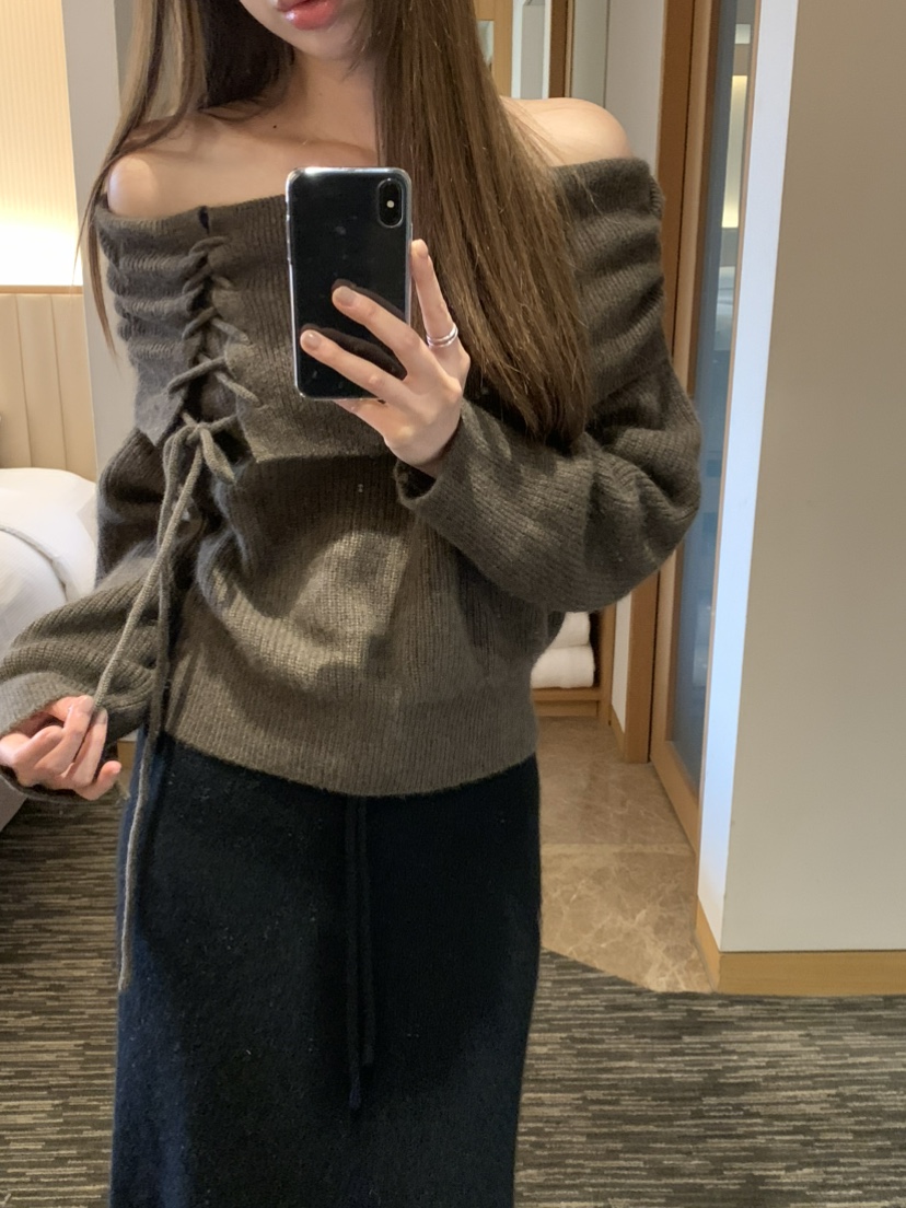 LEGACY東大門㊣代購女裝新品推薦熱賣人氣真品針織衫浣熊露肩LEGACY針織衫