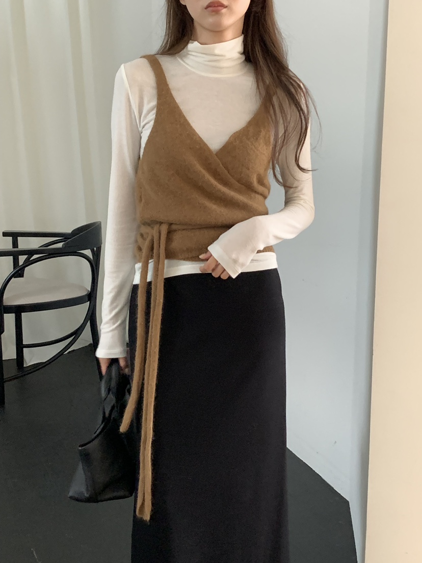 NOTICE韓國代購㊣女士新款25秋冬熱賣休閑推薦職業吊帶背心NOTICE吊帶/背心