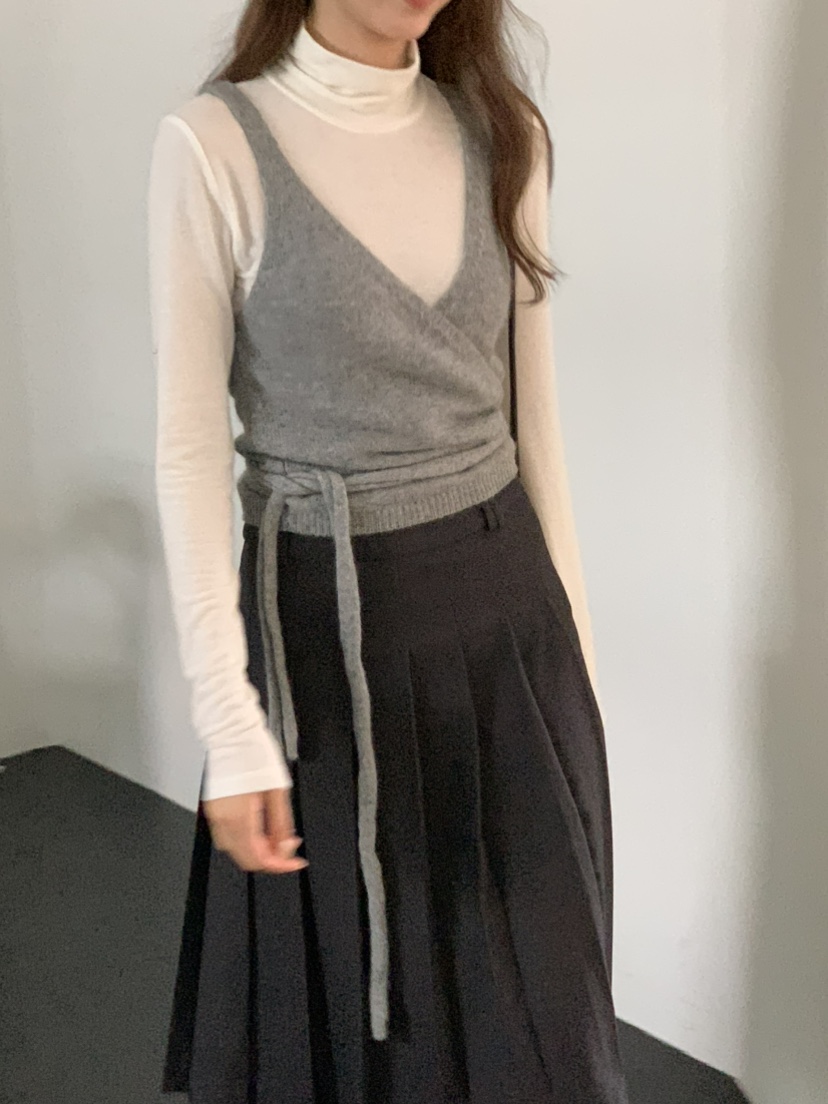 NOTICE韓國代購㊣女士新款25秋冬熱賣休閑推薦職業吊帶背心NOTICE吊帶/背心