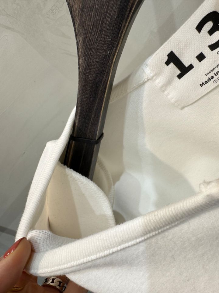 1.3東大門㊣代購女裝新品休閑職業真品25秋冬推薦長袖T恤紐扣1.3長袖T恤