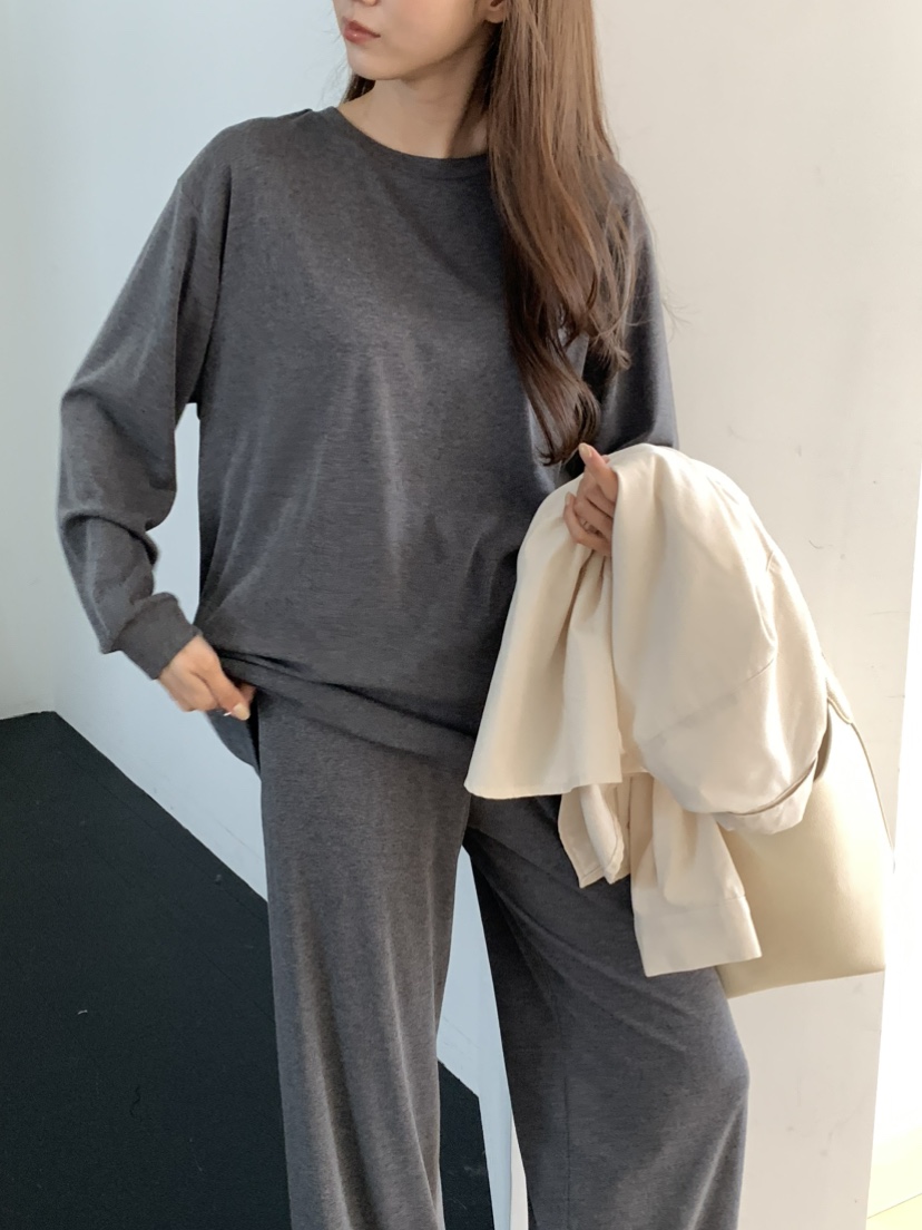 NOTICE東大門㊣實拍女士新品推薦時尚25秋冬職業長袖T恤抓絨NOTICE長袖T恤