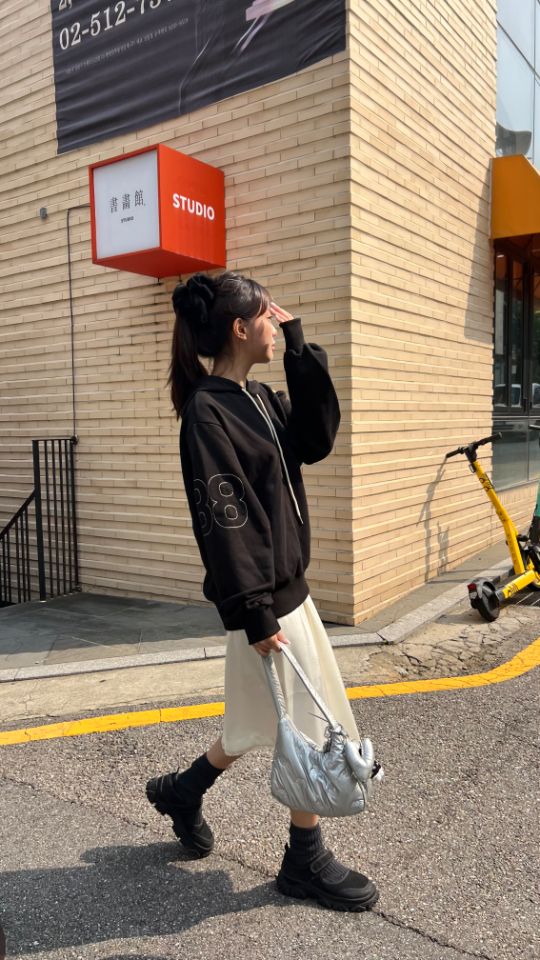 HEY/TO SEWING韓國直郵㊣女士新款休閑職業推薦熱賣衛衣刺繡BY HEY/TO SEWING衛衣