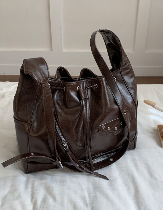 POSH BLUE東大門㊣實拍女裝新款推薦人氣職業單肩斜跨包口袋POSH BLUE單肩/斜跨包