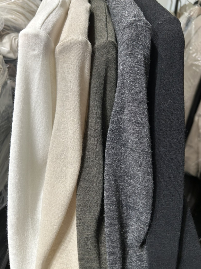 NOTICE韓國代購㊣女士新品熱賣人氣25秋冬時尚推薦職業長袖T恤NOTICE長袖T恤