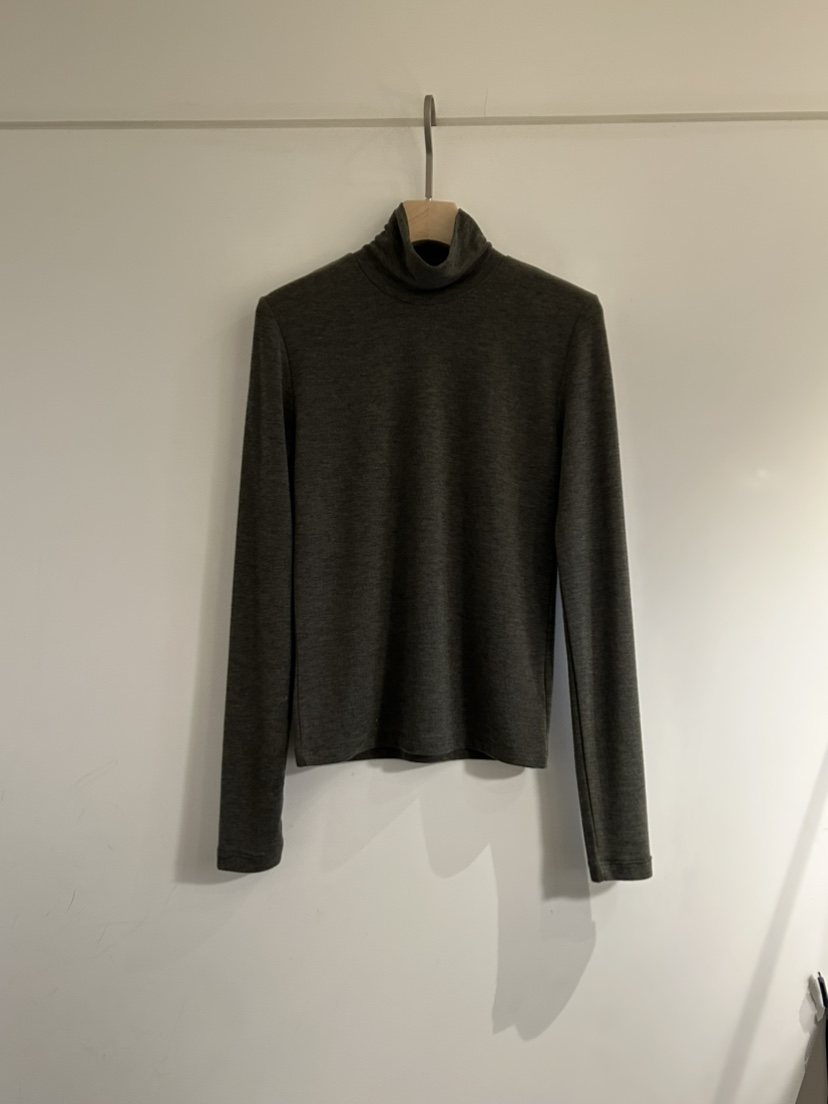 NOTICE韓國代購㊣女士新品熱賣人氣25秋冬時尚推薦職業長袖T恤NOTICE長袖T恤圖色3