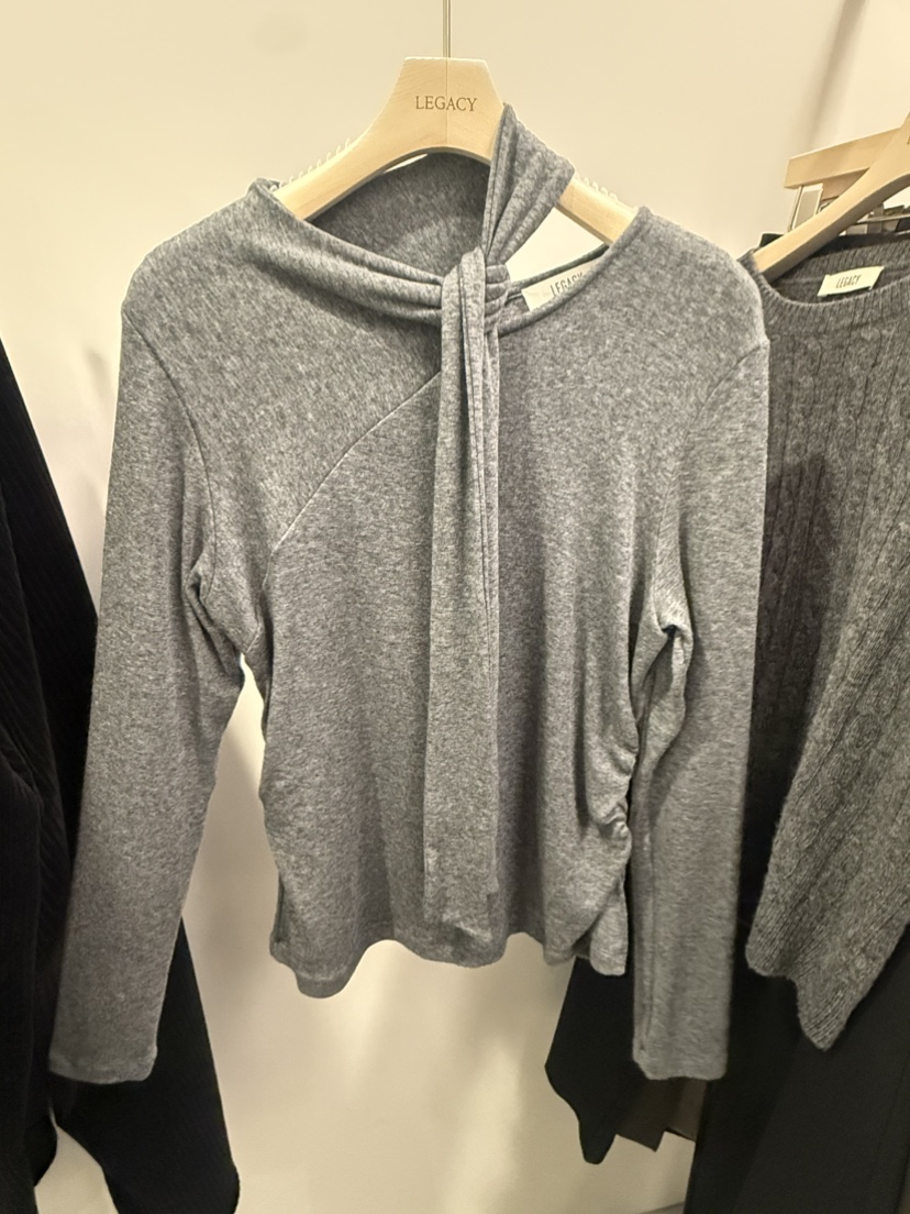 LEGACY韓國代購㊣女裝新款推薦休閑職業人氣熱賣長袖T恤羊毛LEGACY長袖T恤圖色2