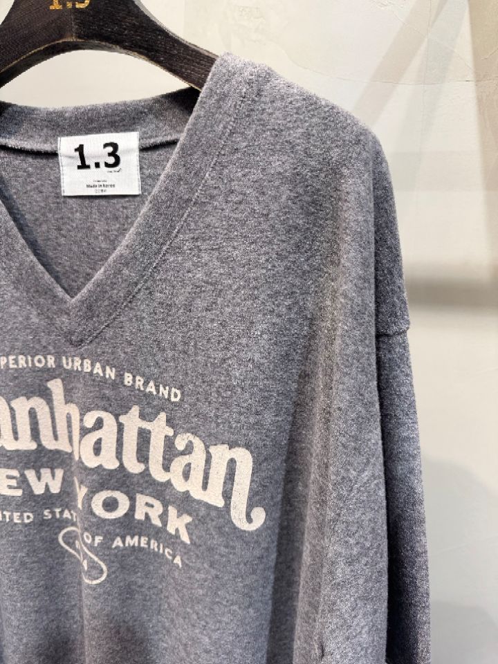 1.3韓國直郵㊣女裝新款熱賣人氣休閑25秋冬時尚職業推薦T恤1.3T恤