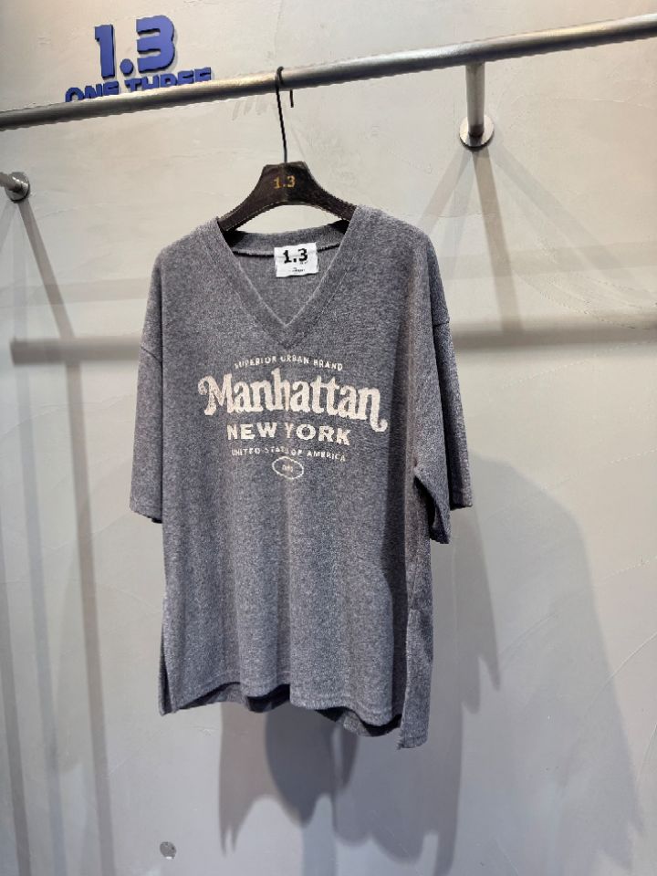 1.3韓國直郵㊣女裝新款熱賣人氣休閑25秋冬時尚職業推薦T恤1.3T恤