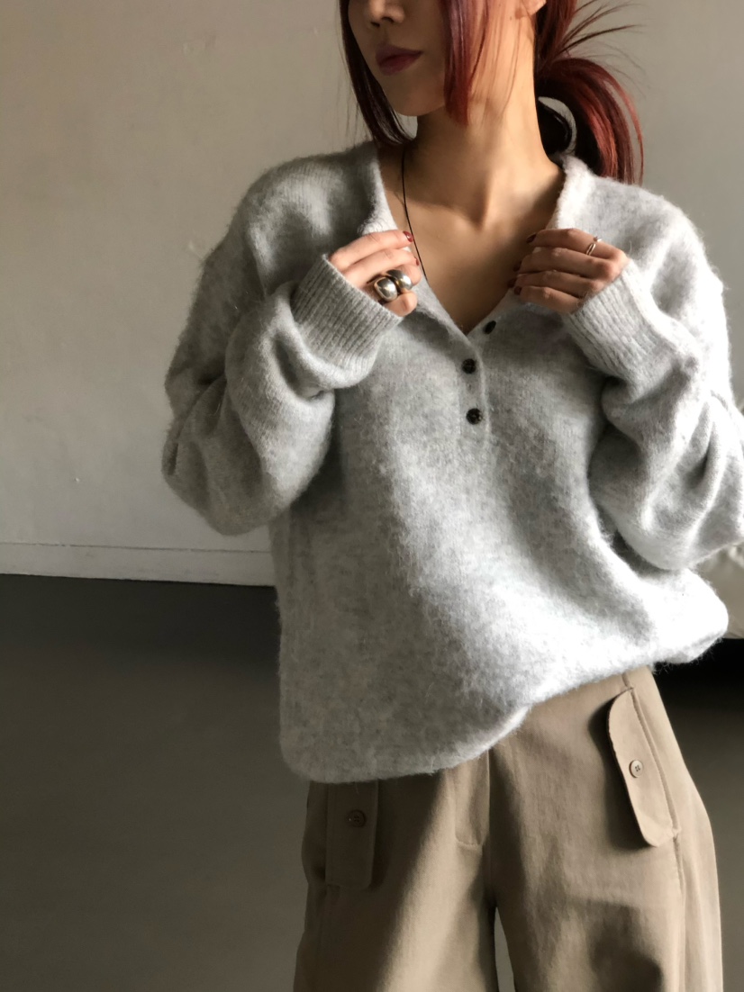 OVER NEAR東大門㊣直郵女裝新款熱賣時尚休閑針織衫不含內搭OVER NEAR針織衫