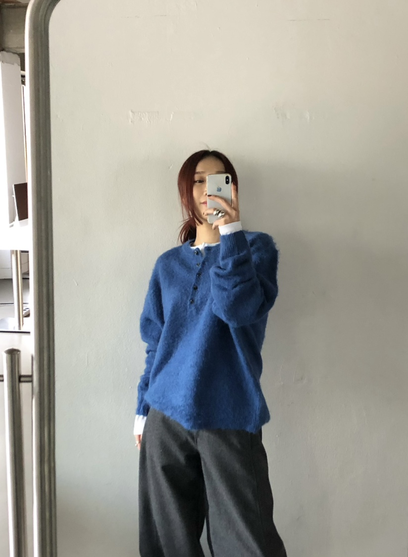 OVER NEAR東大門㊣直郵女裝新款熱賣時尚休閑針織衫不含內搭OVER NEAR針織衫