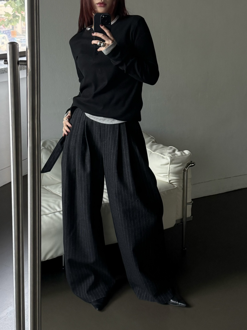 OVER NEAR韓國代購㊣女士新品熱賣人氣職業長袖T恤不含內搭OVER NEAR長袖T恤