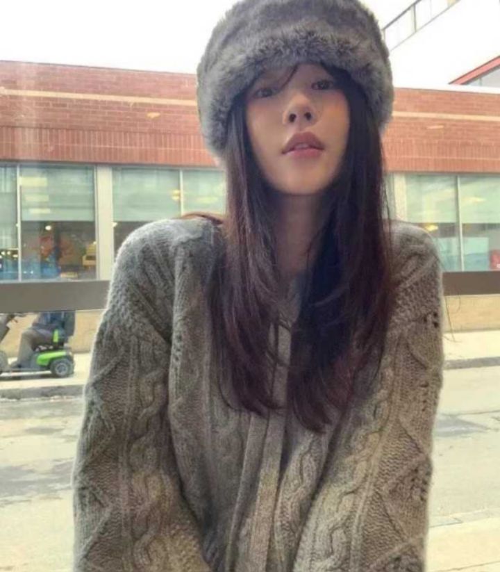 BOBBIE DOLL東大門㊣代購女士新品人氣熱賣25秋冬時尚毛衣BOBBIE DOLL毛衣