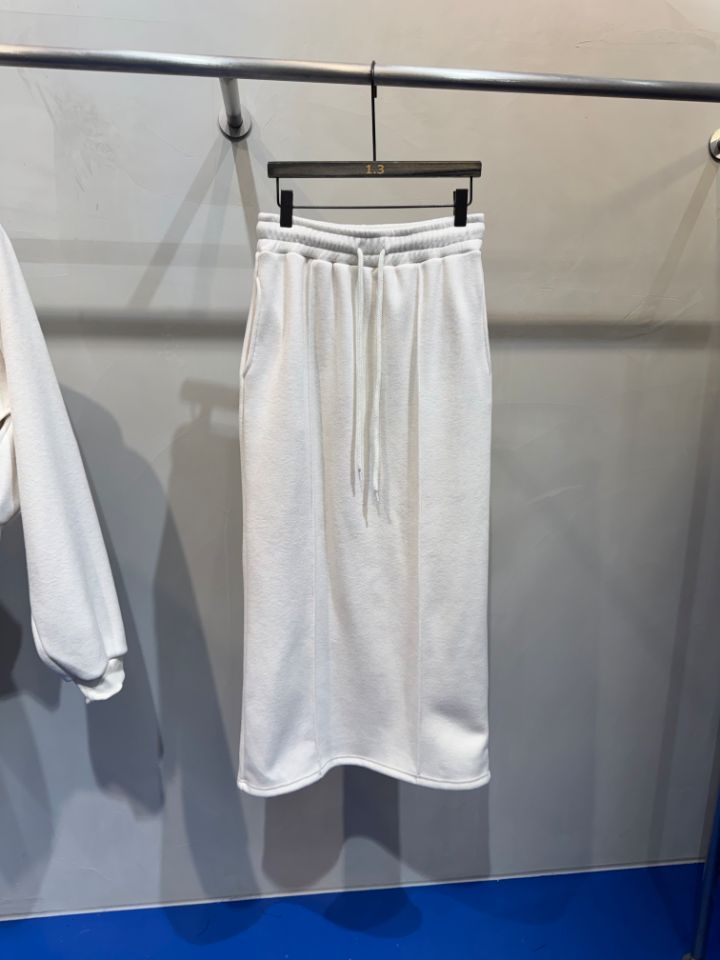 1.3韓國直郵㊣女士新品休閑推薦職業時尚真品人氣熱賣套裝1.3套裝