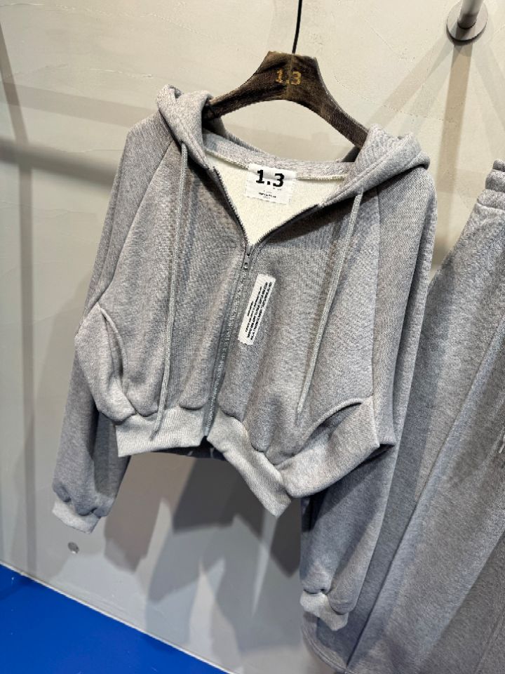 1.3韓國直郵㊣女士新品休閑推薦職業時尚真品人氣熱賣套裝1.3套裝