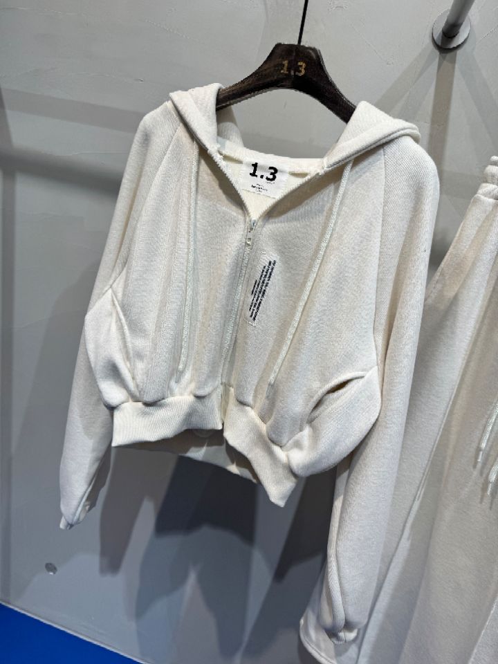 1.3韓國直郵㊣女士新品休閑推薦職業時尚真品人氣熱賣套裝1.3套裝