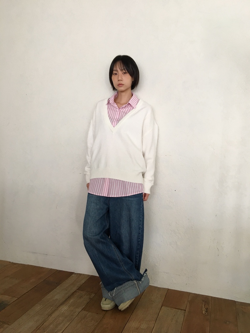 CCW韓國代購㊣女裝新款時尚人氣熱賣25秋冬休閑職業真品牛仔褲CCW--NYUNYU牛仔褲