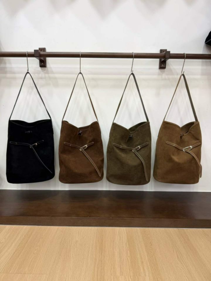 TROUVAILLE東大門㊣實拍女裝新品職業人氣25秋冬單肩斜跨包麂皮TROUVAILLE單肩/斜跨包