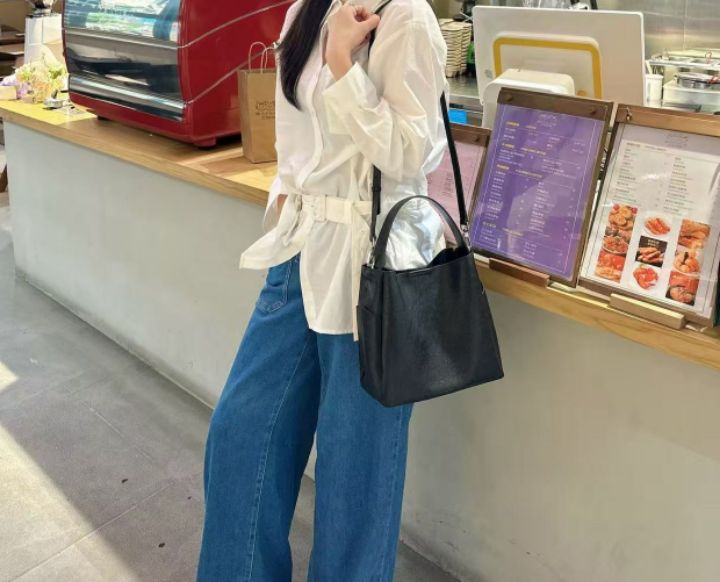 TROUVAILLE韓國直郵㊣女士新款熱賣25秋冬手拿包腋下包牛皮TROUVAILLE手拿包/腋下包