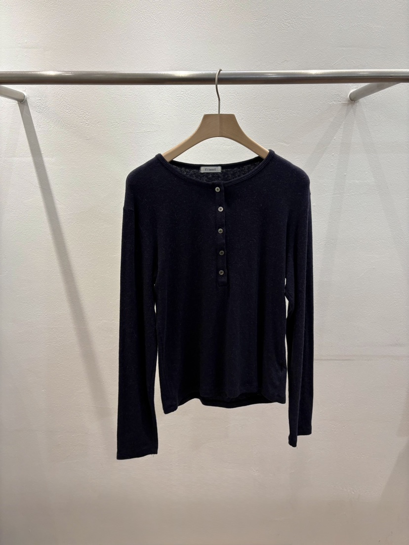 FL LANEL東大門㊣代購女裝新品人氣真品25秋冬時尚長袖T恤FL LANEL長袖T恤圖色3深藍色