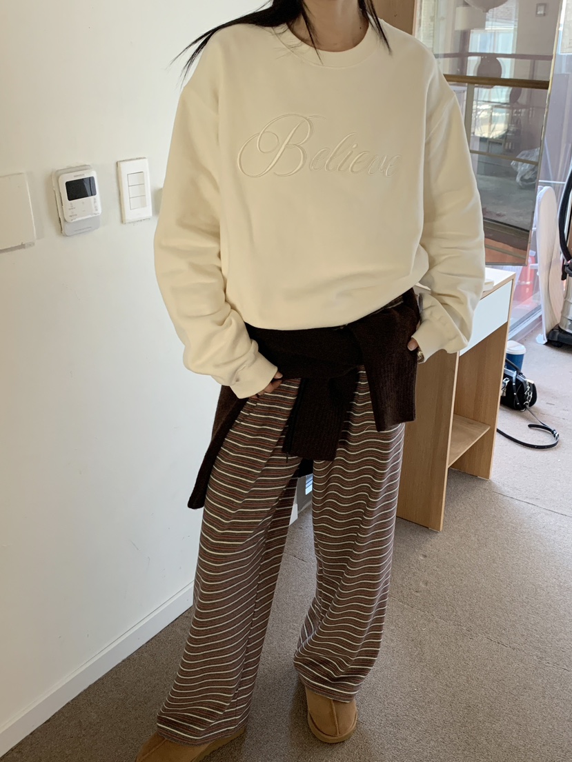 MORE THAN-P東大門㊣直郵女裝新款推薦人氣職業休閑熱賣衛衣MORE THAN衛衣