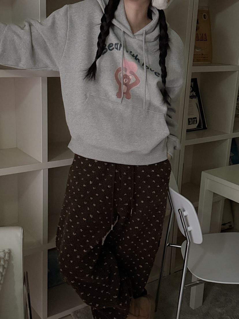 MORE THAN-P韓國代購㊣女裝新品職業25秋冬人氣真品熱賣衛衣MORE THAN衛衣