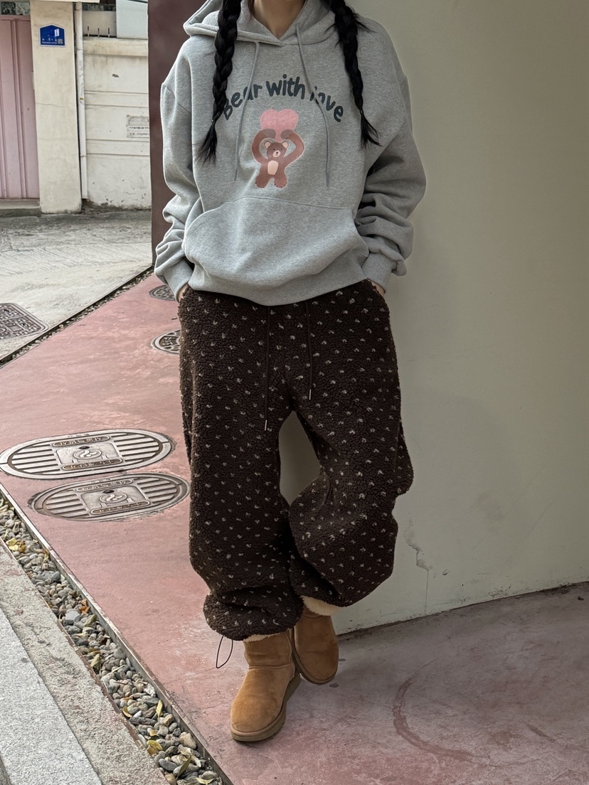 MORE THAN-P韓國代購㊣女裝新品職業25秋冬人氣真品熱賣衛衣MORE THAN衛衣