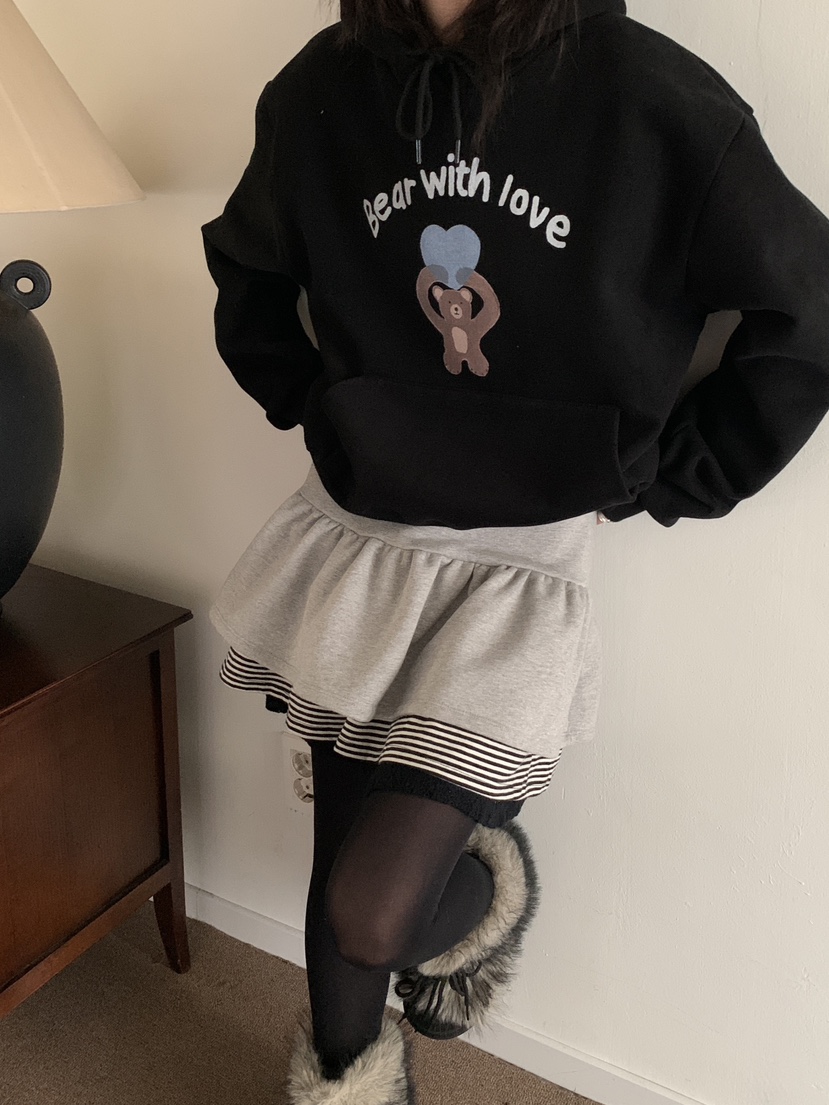 MORE THAN-P韓國代購㊣女裝新品職業25秋冬人氣真品熱賣衛衣MORE THAN衛衣