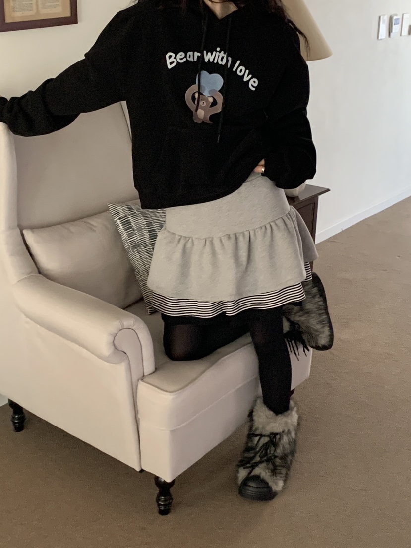 MORE THAN-P韓國代購㊣女裝新品職業25秋冬人氣真品熱賣衛衣MORE THAN衛衣