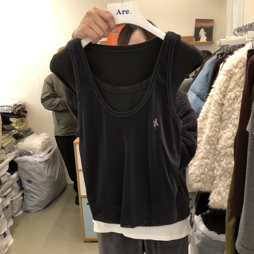 ARE東大門㊣直郵女裝新品熱賣真品推薦職業吊帶背心不含內搭ARE YOU/ARE吊帶/背心圖色2