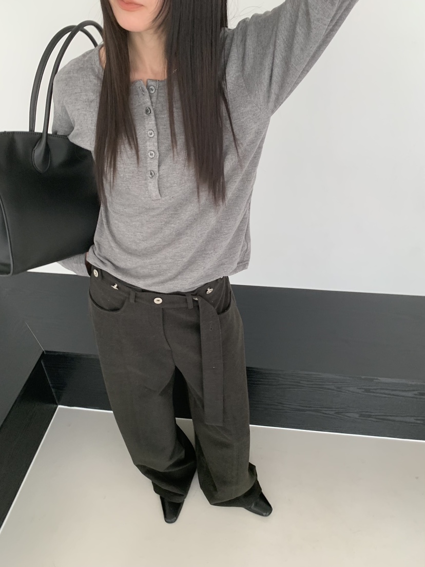 TRUE韓國代購㊣女裝新款熱賣25秋冬休閑時尚人氣推薦長袖T恤TRUE長袖T恤