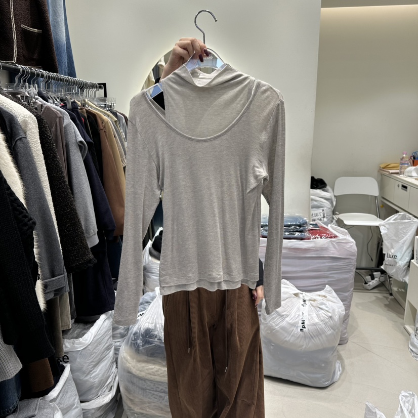 AT THE END東大門㊣直郵女士新款休閑推薦熱賣長袖T恤假兩件AT THE END長袖T恤圖色1