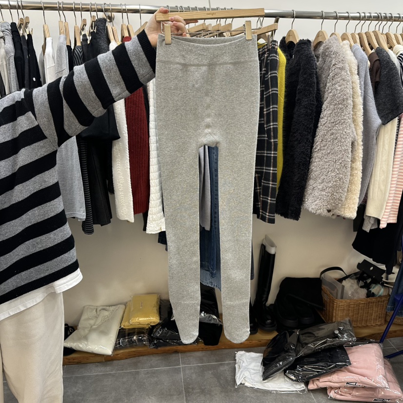 DELIGHT-L東大門㊣實拍女士新品25秋冬休閑打底褲鯊魚褲羊毛DELIGHT-L打底褲/鯊魚褲圖色1