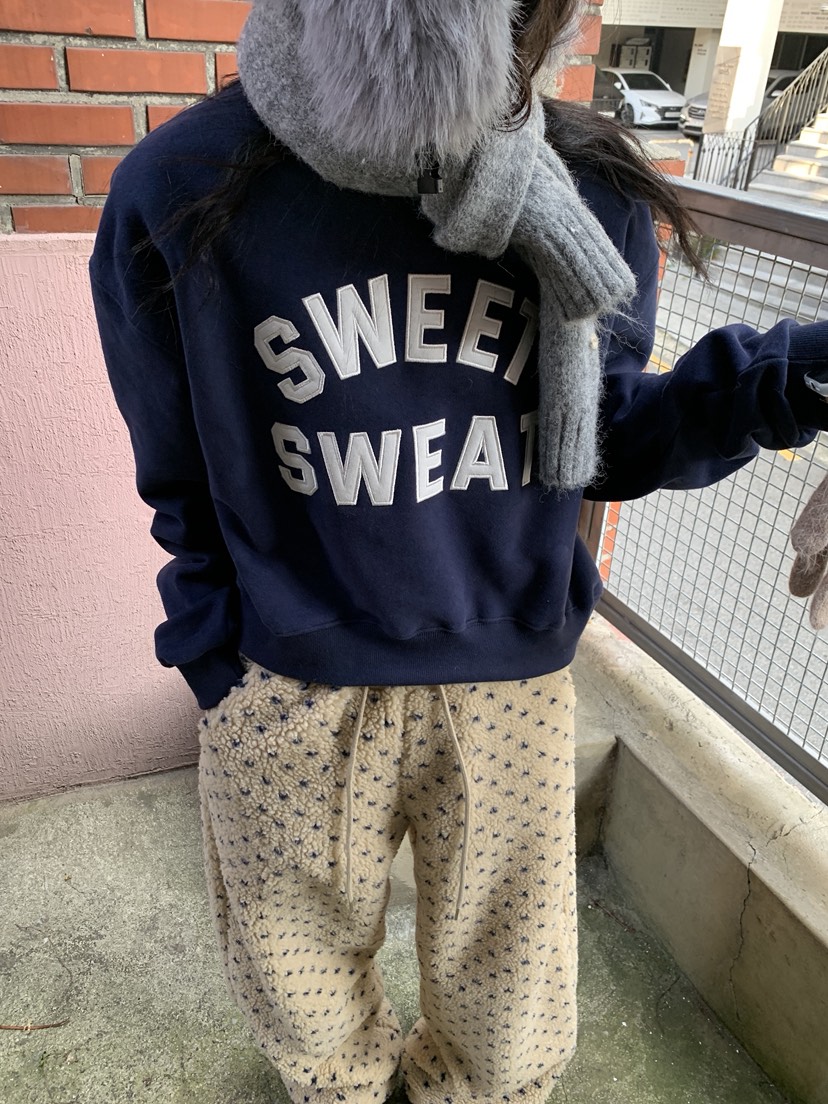 MORE THAN-P韓國代購㊣女裝新品職業熱賣時尚真品休閑衛衣MORE THAN衛衣