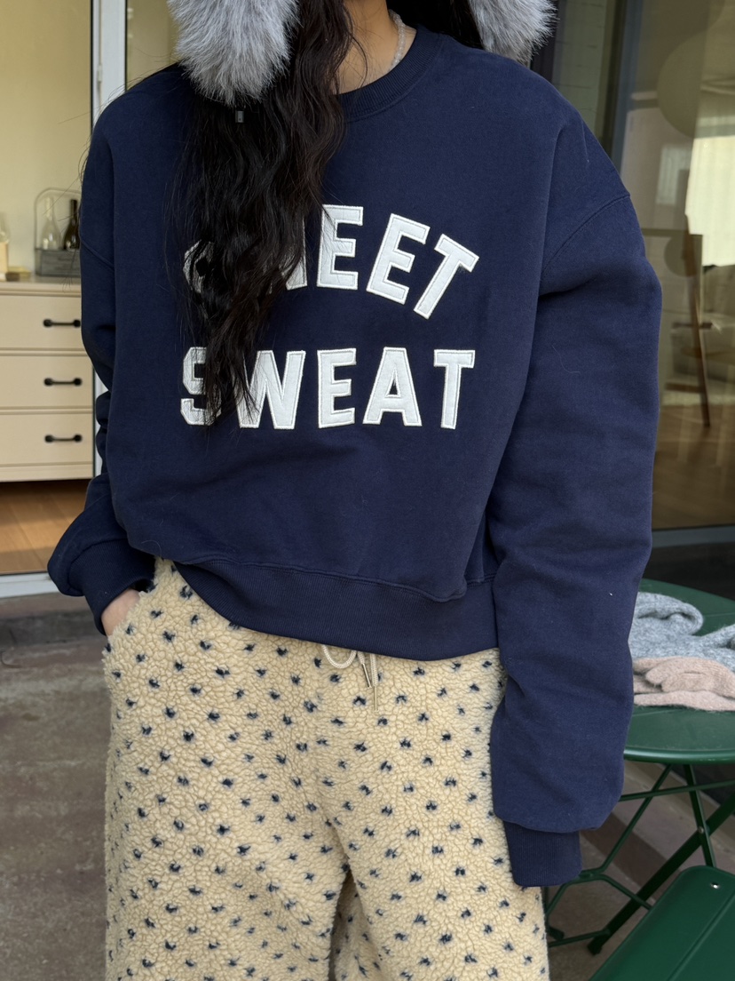 MORE THAN-P韓國代購㊣女裝新品職業熱賣時尚真品休閑衛衣MORE THAN衛衣