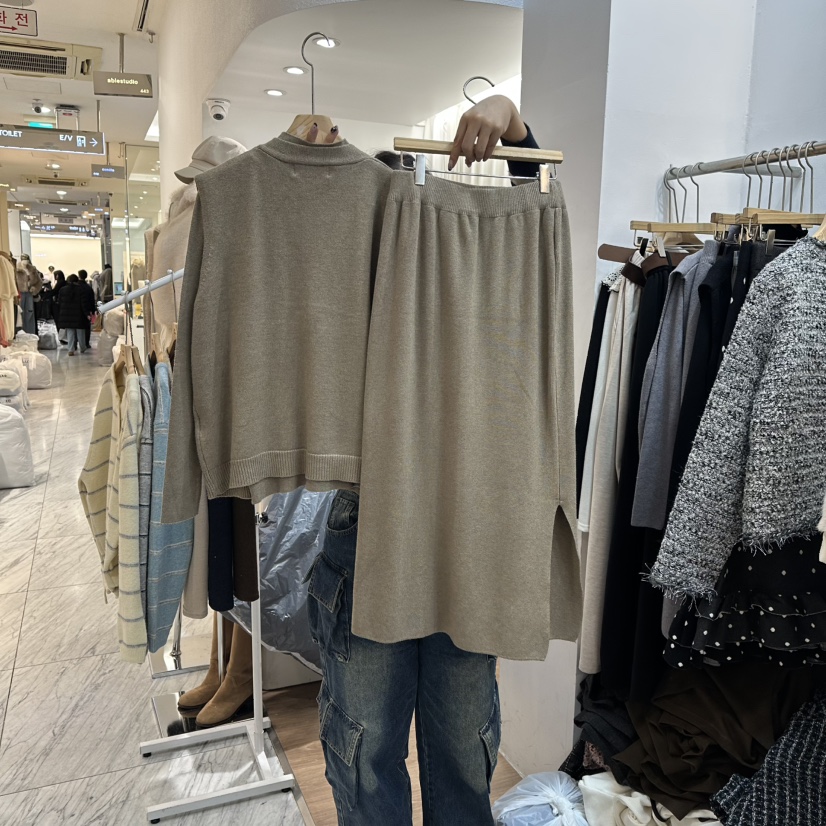 ABLESTUDIO韓國直郵㊣女士新款時尚人氣休閑真品套裝兩件套ABLESTUDIO套裝