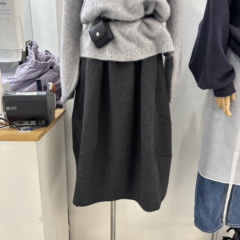 DELIGHT-L東大門㊣實拍女裝新品真品推薦職業長裙羊毛開衩DELIGHT-L長裙圖色2