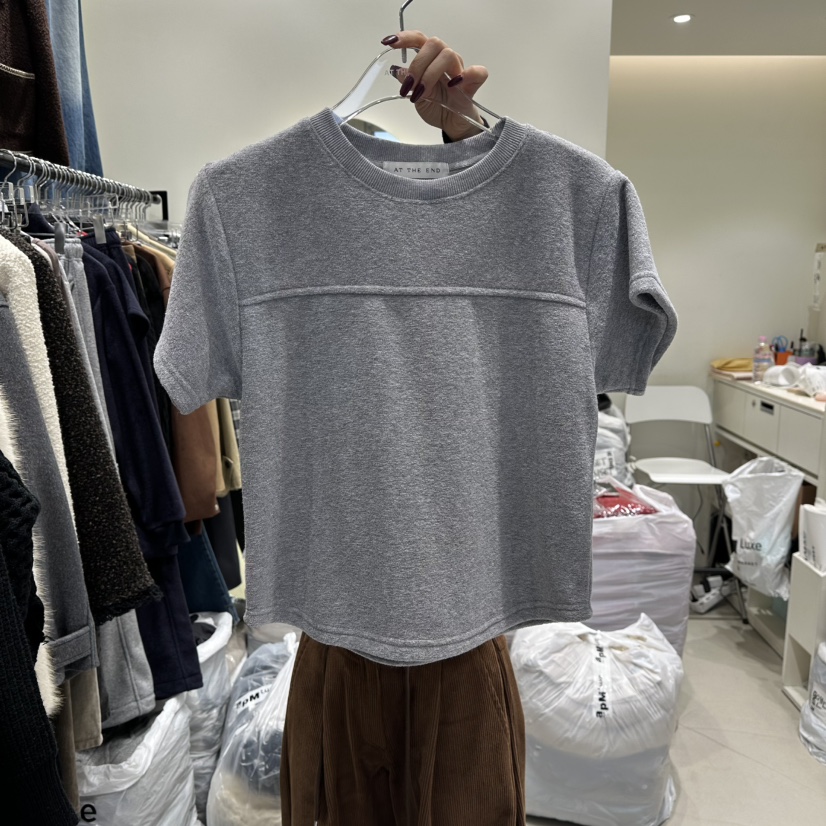 AT THE END韓國代購㊣女裝新款職業推薦真品休閑時尚人氣T恤AT THE ENDT恤圖色1