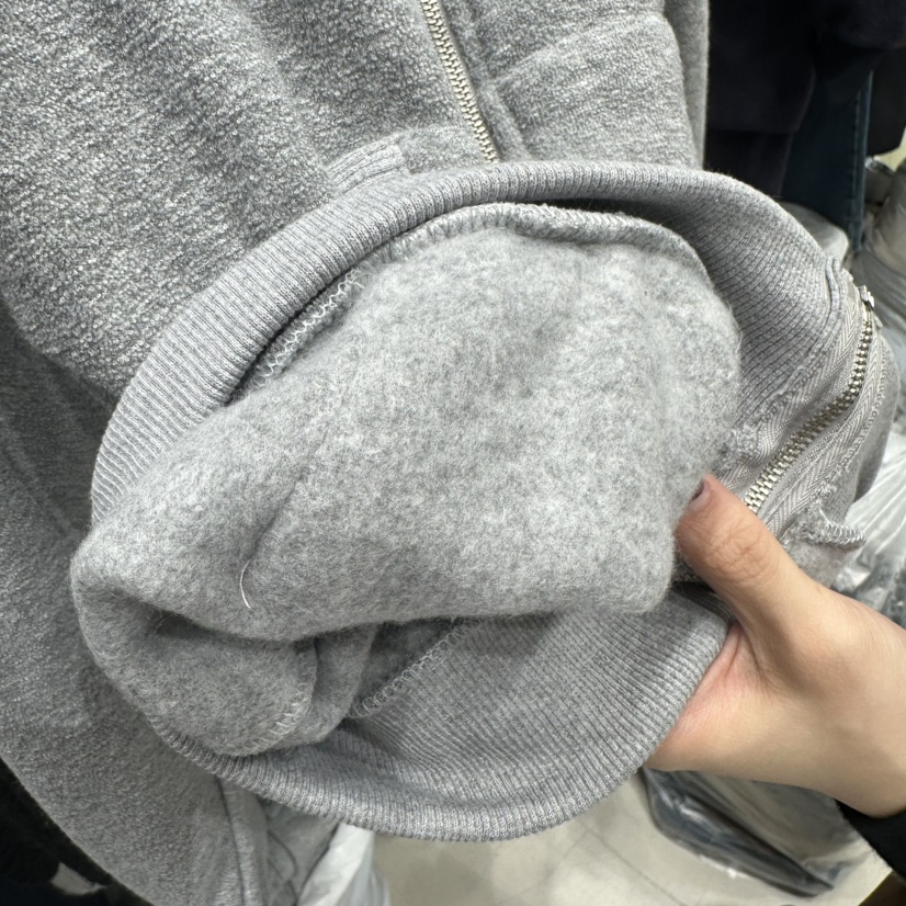 AT THE END東大門㊣直郵女裝新品休閑25秋冬時尚人氣夾克AT THE END夾克