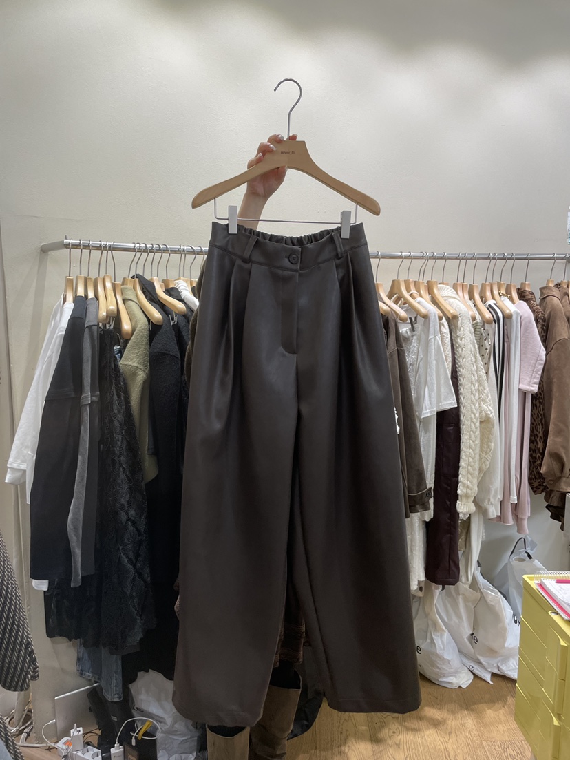 AUVERFIT東大門㊣代購女裝新款休閑真品職業休閑褲加絨皮褲AUVERFIT休閑褲圖色1棕色