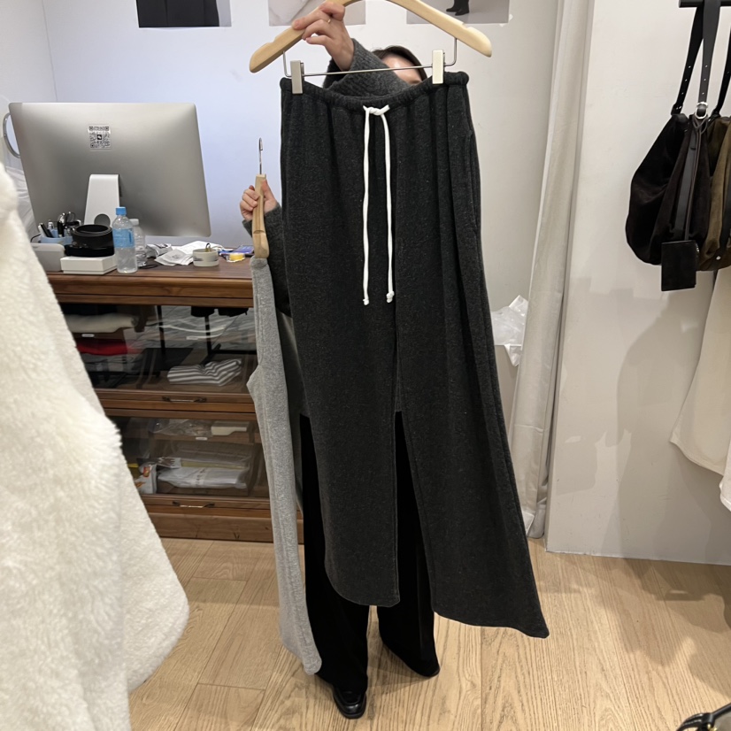 OURIN韓國代購㊣女士新品熱賣職業人氣推薦25秋冬時尚休閑褲OURIN休閑褲圖色2