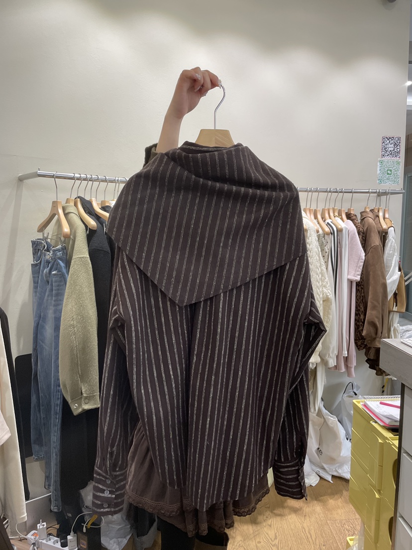 AUVERFIT東大門㊣實拍女裝新品熱賣真品職業套裝含圍巾兩件套AUVERFIT套裝