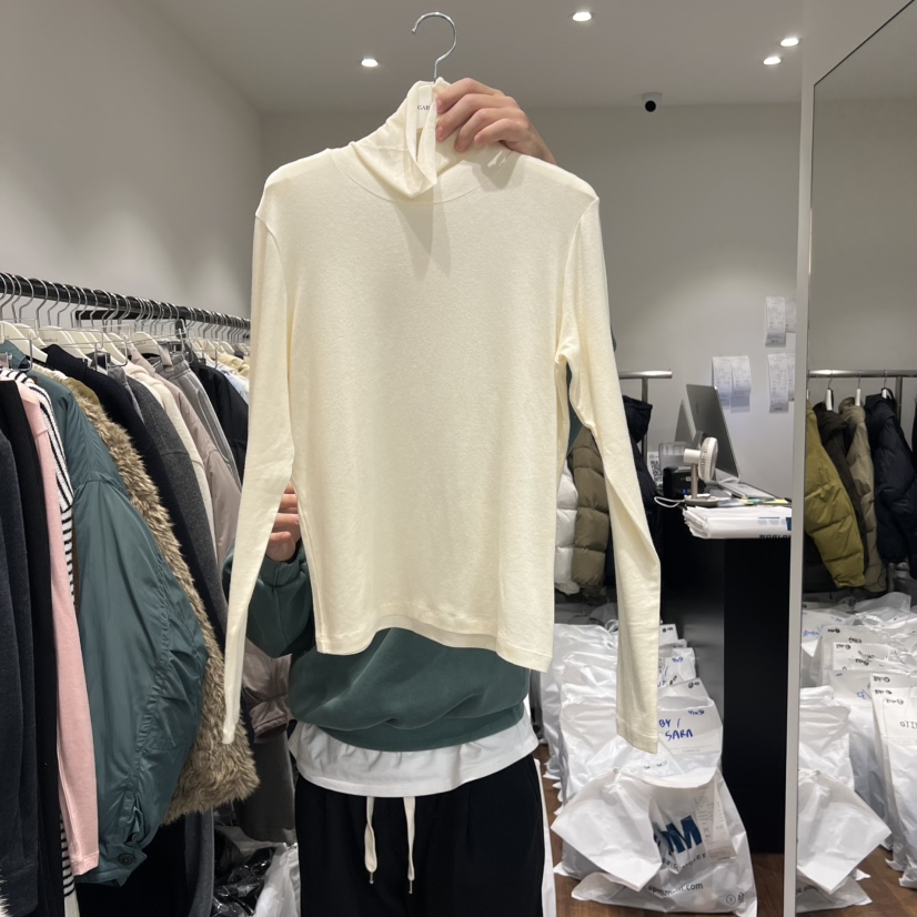 GABRIELLE韓國直郵㊣女士新款25秋冬真品熱賣人氣長袖T恤高領GABRIELLE長袖T恤圖色1