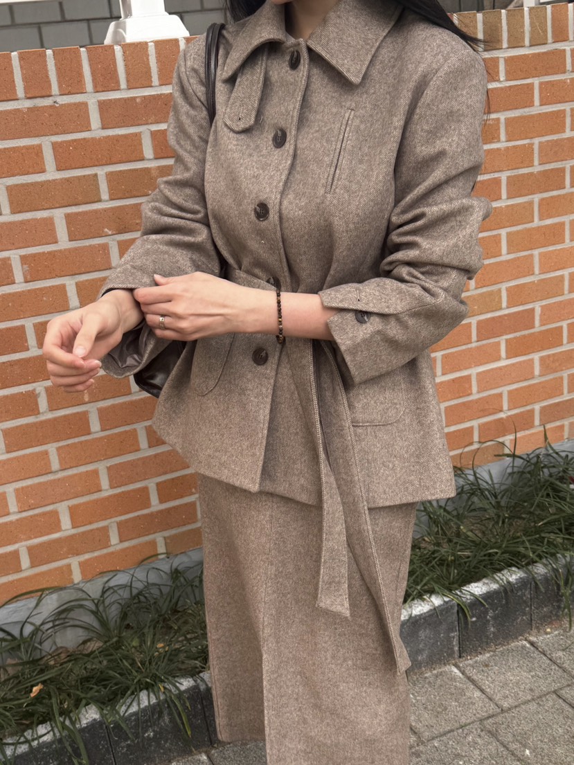 ADELINE韓國直郵㊣女裝新款時尚熱賣職業25秋冬人氣夾克含腰帶ADELINE夾克