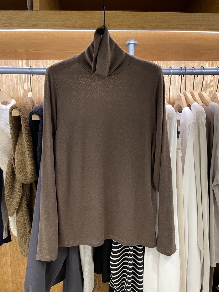 HI YANN韓國代購㊣女裝新品人氣真品25秋冬長袖T恤天絲纖維HI YANN長袖T恤圖色1