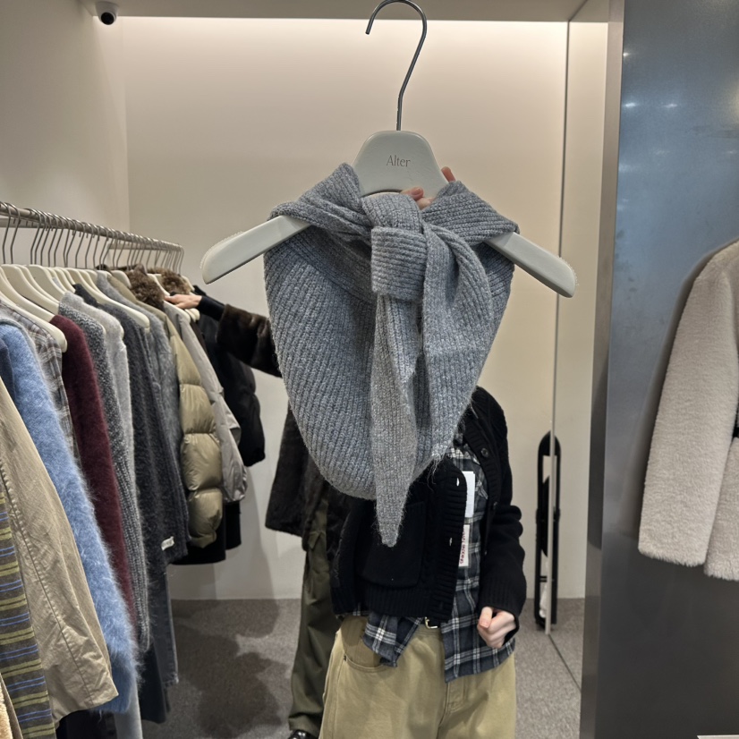 ALTER東大門㊣實拍女裝新品真品休閑時尚熱賣職業25秋冬圍巾披肩Alter圍巾/披肩圖色2