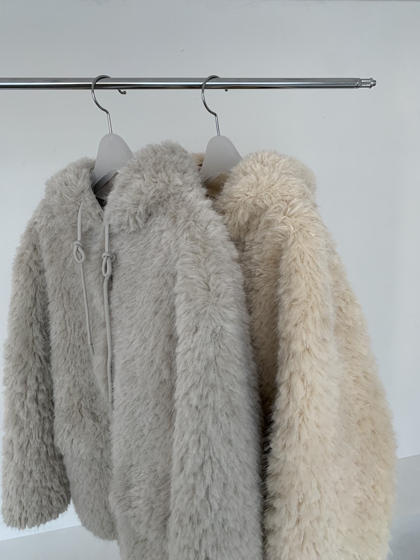 RIVER RAIN東大門㊣直郵女裝新款職業休閑25秋冬短款大衣皮草RIVER RAIN短款大衣