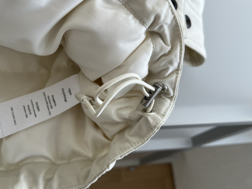 NYLON東大門㊣直郵女裝新款人氣休閑25秋冬時尚短款羽絨服鴨絨NYLON短款羽絨服