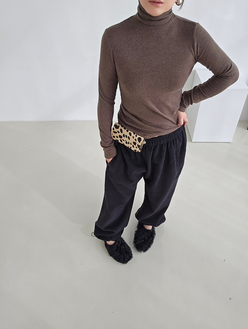 J SHOP韓國直郵㊣女裝新品人氣推薦時尚職業真品熱賣長袖T恤J_SHOP長袖T恤